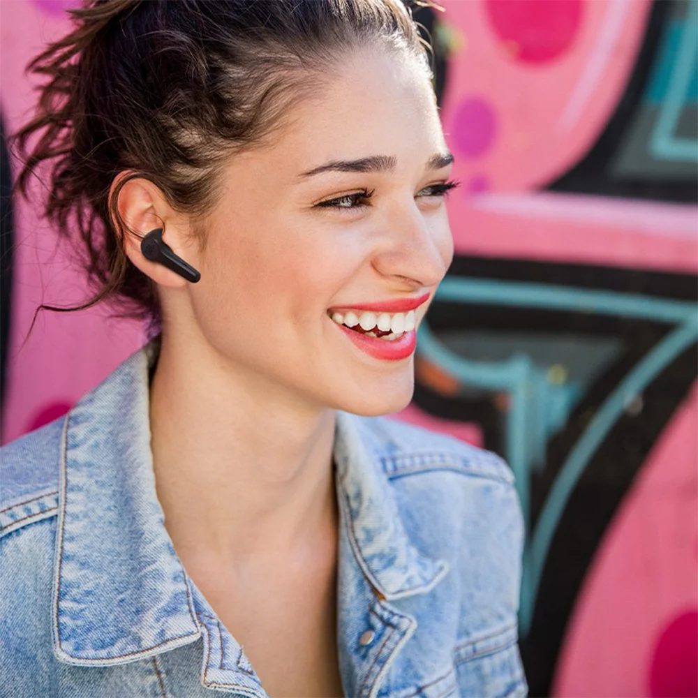 JBL Tune 215TWS True Wireless Earbuds

